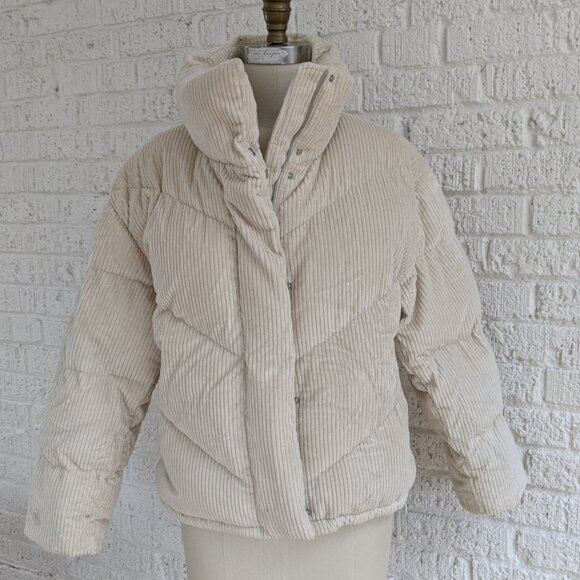 WILFRID ARITZIA CLOUD PUFF JACKET CREAM SZ.S - Picture 1 of 12